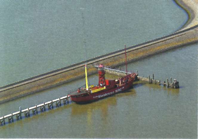 LV8 Jenny Baynton from air
