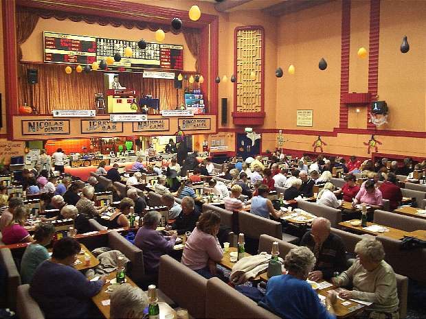 Full house 31/10/04
