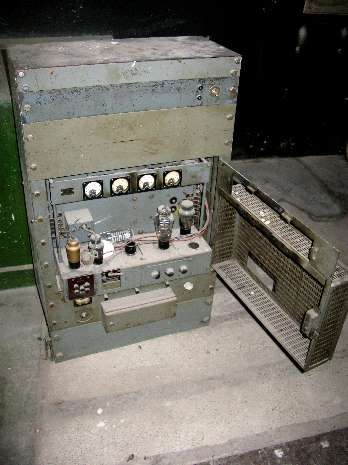 Auditorium amplifier