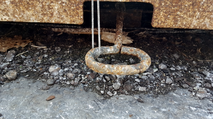Gun platform ring pull