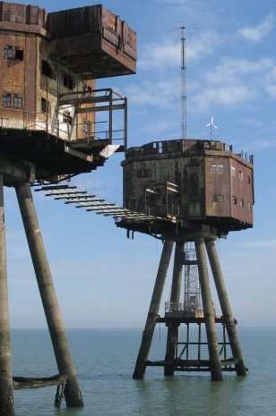 Control & southern gun tower