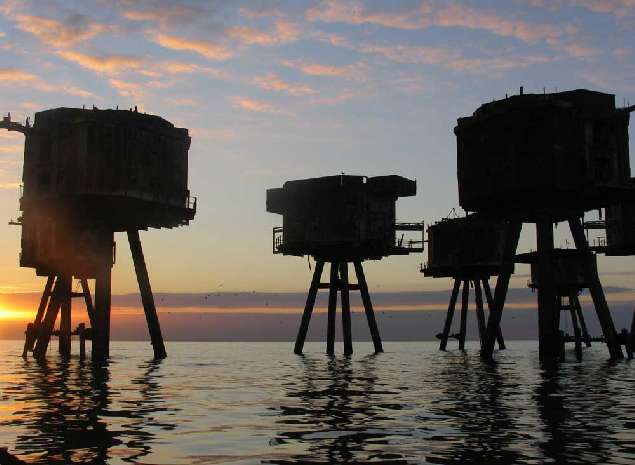 Red Sand Fort Cluster