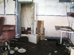 Lounge door to Row