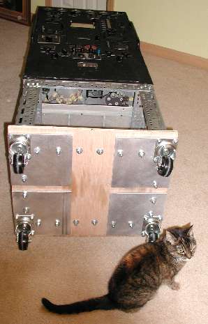 TCK-7 Transmitter & the cat