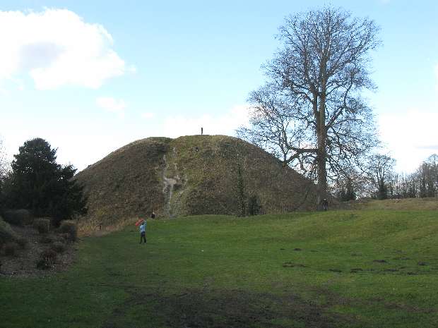 The Mound from Castle Lane