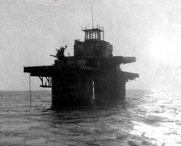 Sunsets behind Sunk Head Fort